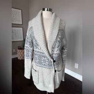 GAP Fair Isle Snow Flake Shawl Cardigan Grey/Ivory Women's Medium